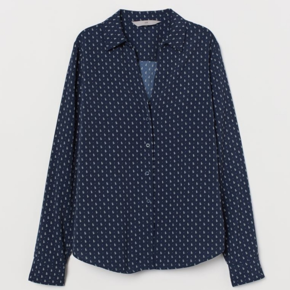 H&M Button Down Top NWOT Size small